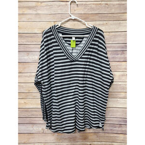 Avenue Black & Grey Long Sleeve Blouse. Size 2XL/3XL. RS 68